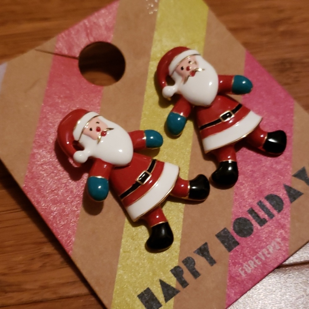 Santa Earrings - NWT